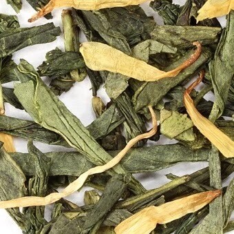 Apricot Green Tea / 5 grams of Full Leaf Tea per Pouch