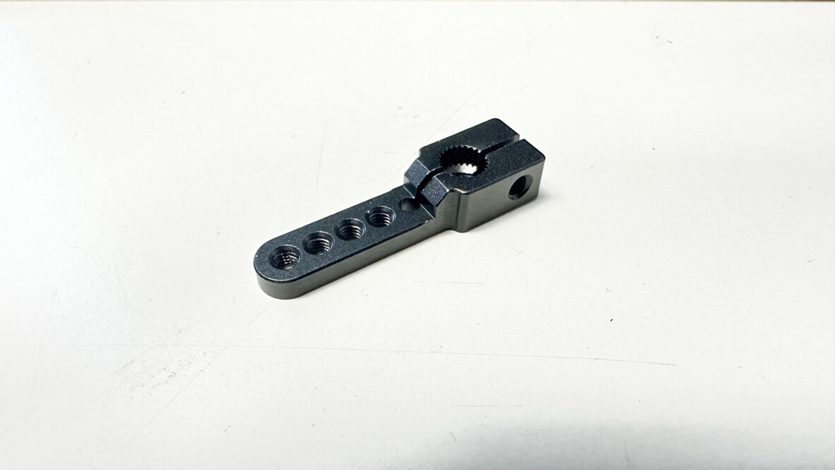 Rhino Racing 25T SERVO HORN (SPLINED) – DDSS / Rhinomax / SHARK (BLACK) - RR-755B