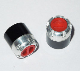 SSD RC SCALE LOCKING HUBS (RED) - SSD00011