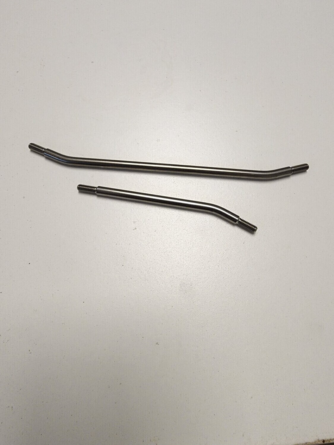 Dlux Steering Links for Axial Capra- Both links for Dlux Servo Mount (with rod ends) -Dlux- Dlux servo mount steering links Dlux Steering Links for Axial Capra- Both links for Dlux Servo Mount (with rod ends) -Dlux- Dlux servo mount steering links