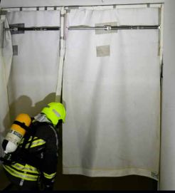 Rideau stoppeur de fumée / smoke stopper taille S 70 - 115 cm BIG-FIRE