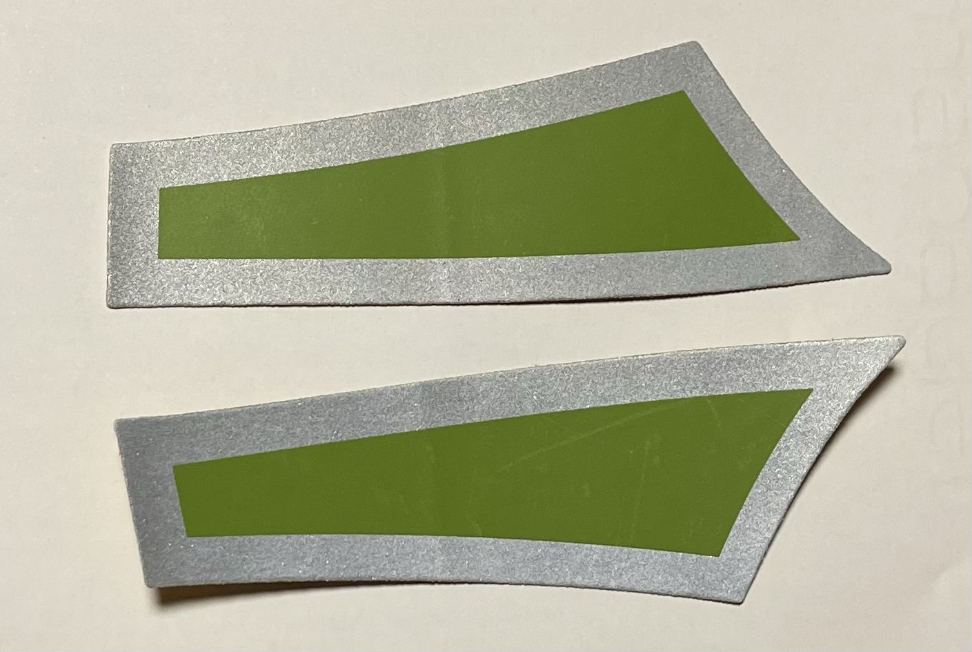 Décors signalisation pour casque F1XF vert à bords gris (secours médical) MSA