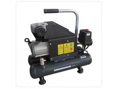 Compresseur pour extincteurs de formation LEADER