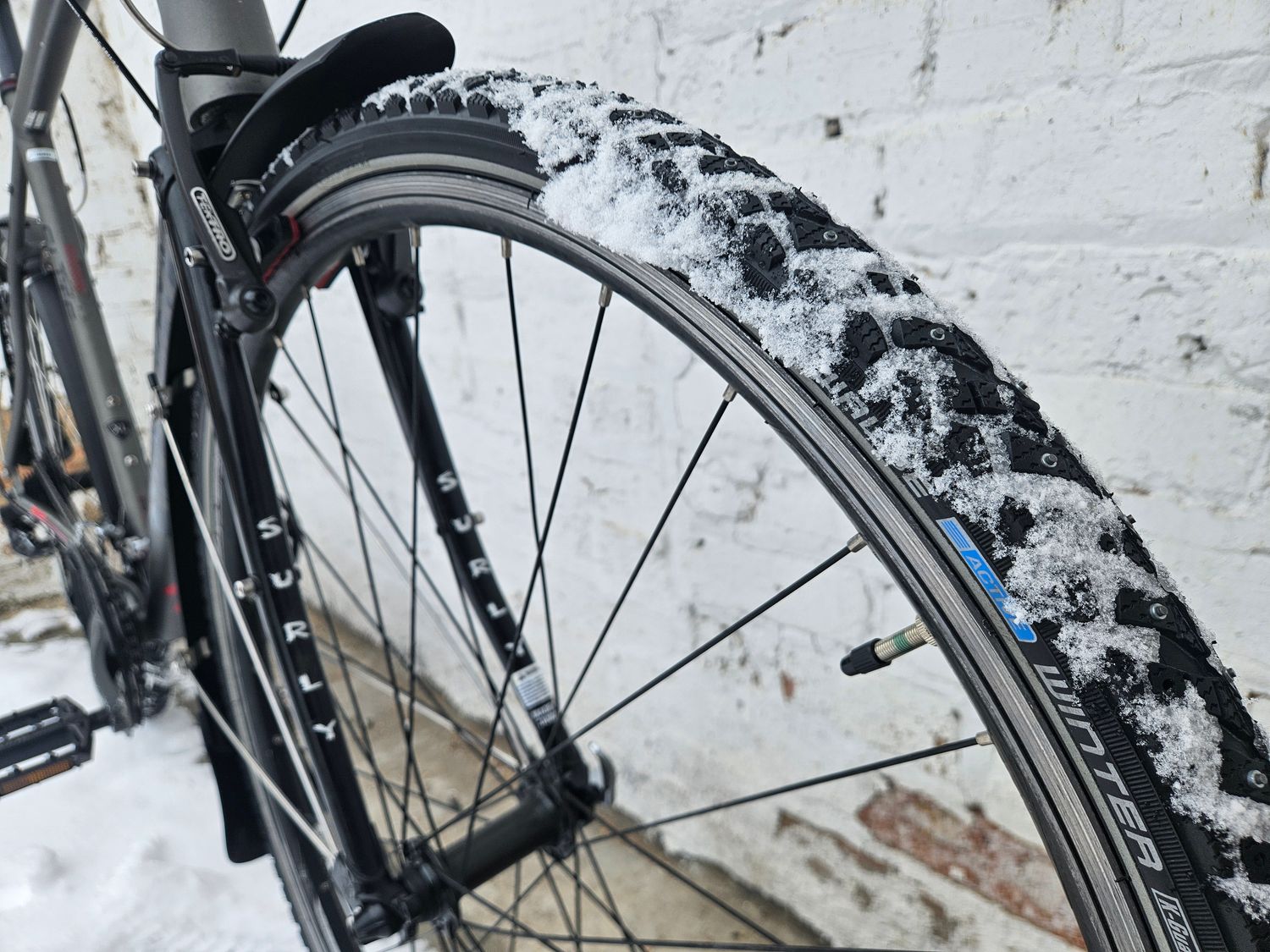 10440 Specialized Sirrus Elite "Snowpiercer" (XL, Tungsten)