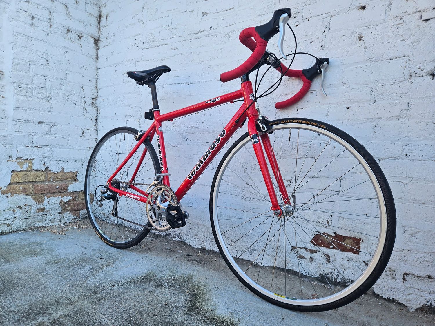 10357 Tommaso Capri (S/M, Fire Engine Red)