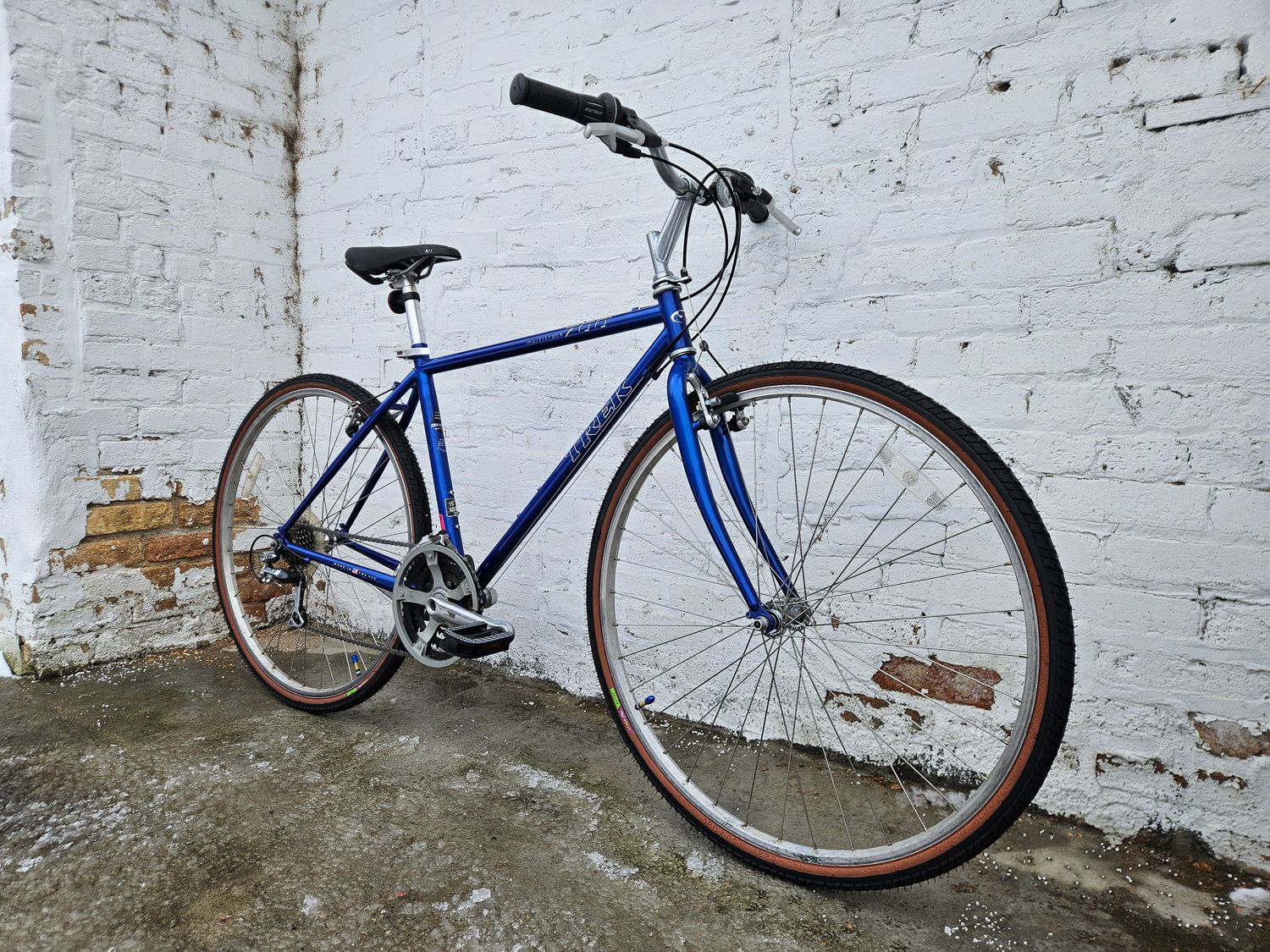 10516 Trek 700 MultiTrack (L, Blue Zone)