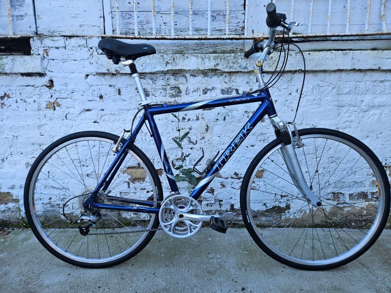 10412 Trek MultiTrack (XL, Blue)