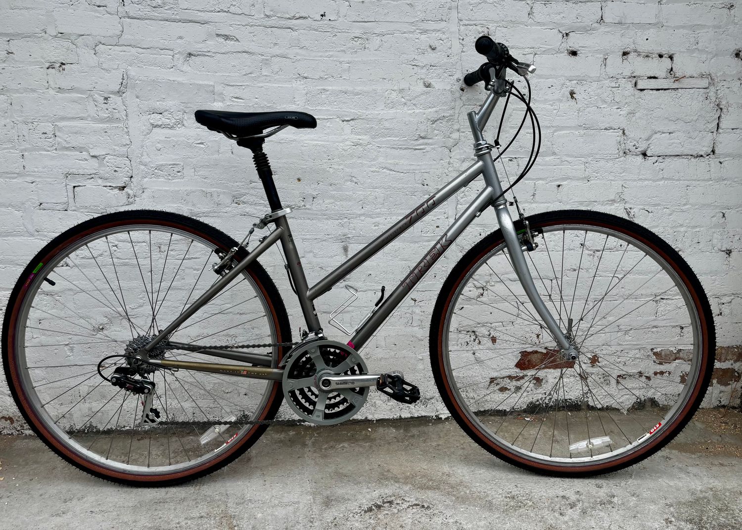10577 Trek Miltitrack 700   (M, sliver )