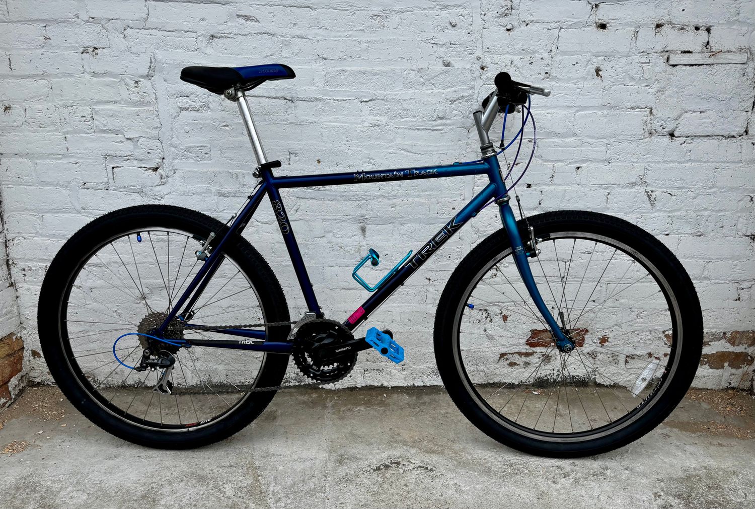 10578 Trek Mountain Track 820 ( L , Blue )