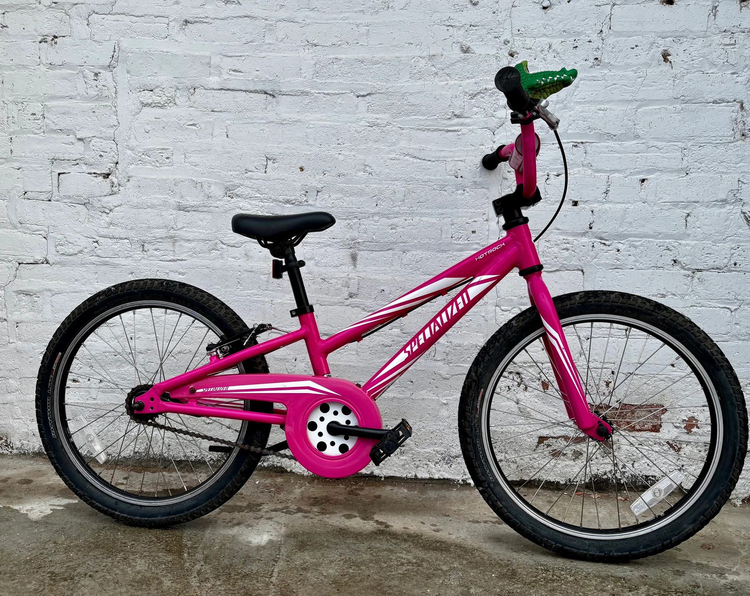 10544 Specialized Hotrock 20" Kids (Magic Magenta)