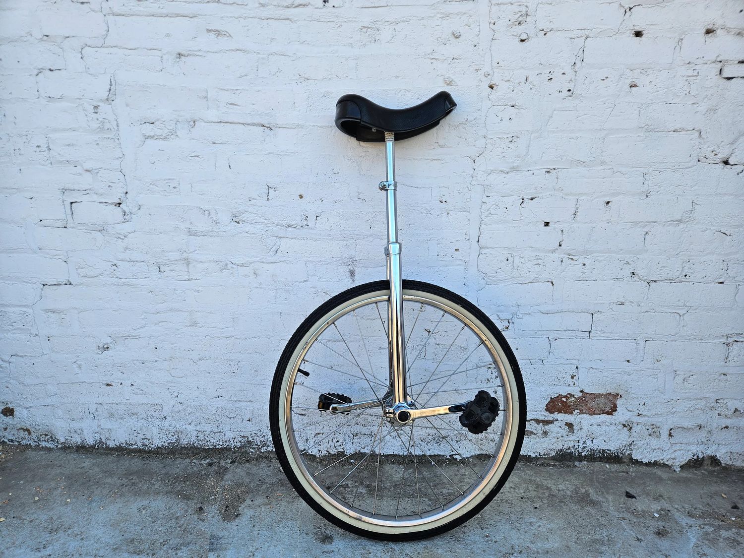 10164 Unicycle 24" M/L Chrome