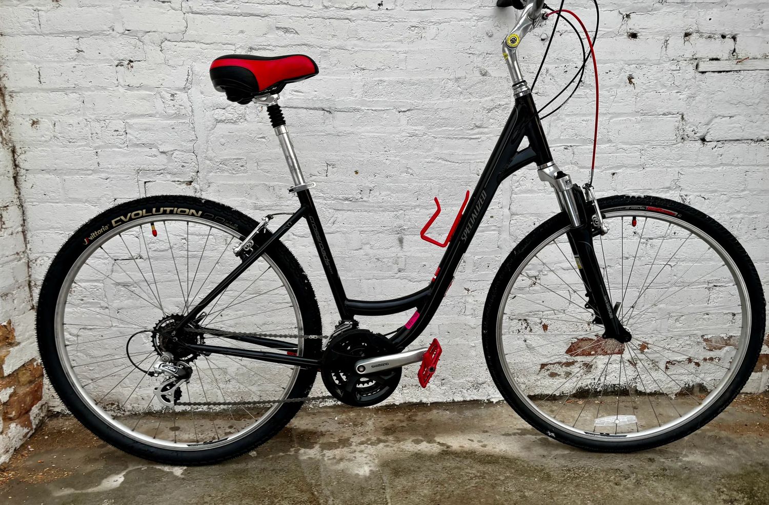 10545 Crossroads Sport (L, Hot Asphalt)