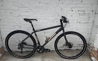 10568 Novara Safari L