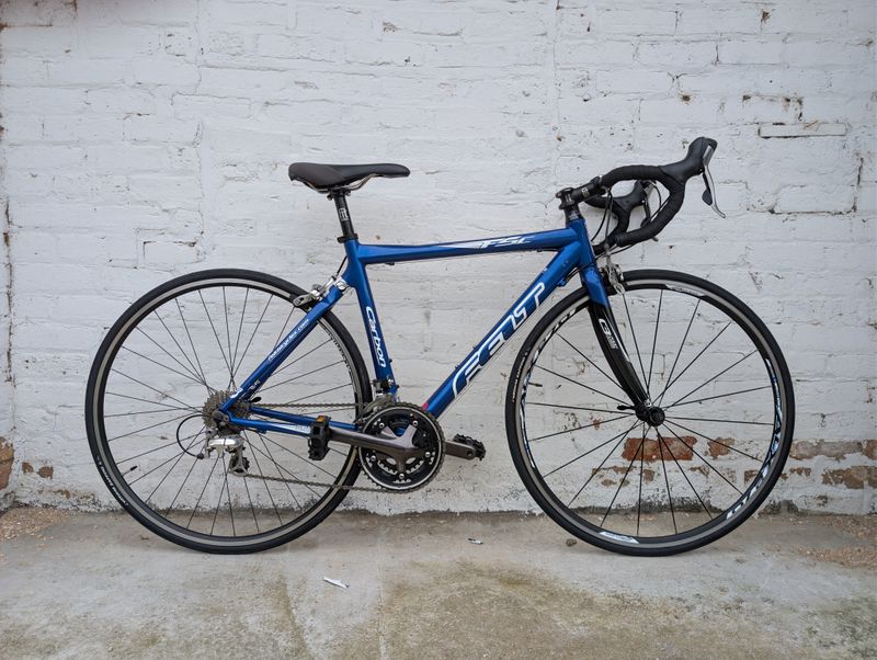 (10675) Felt F5C (S, Blue)
