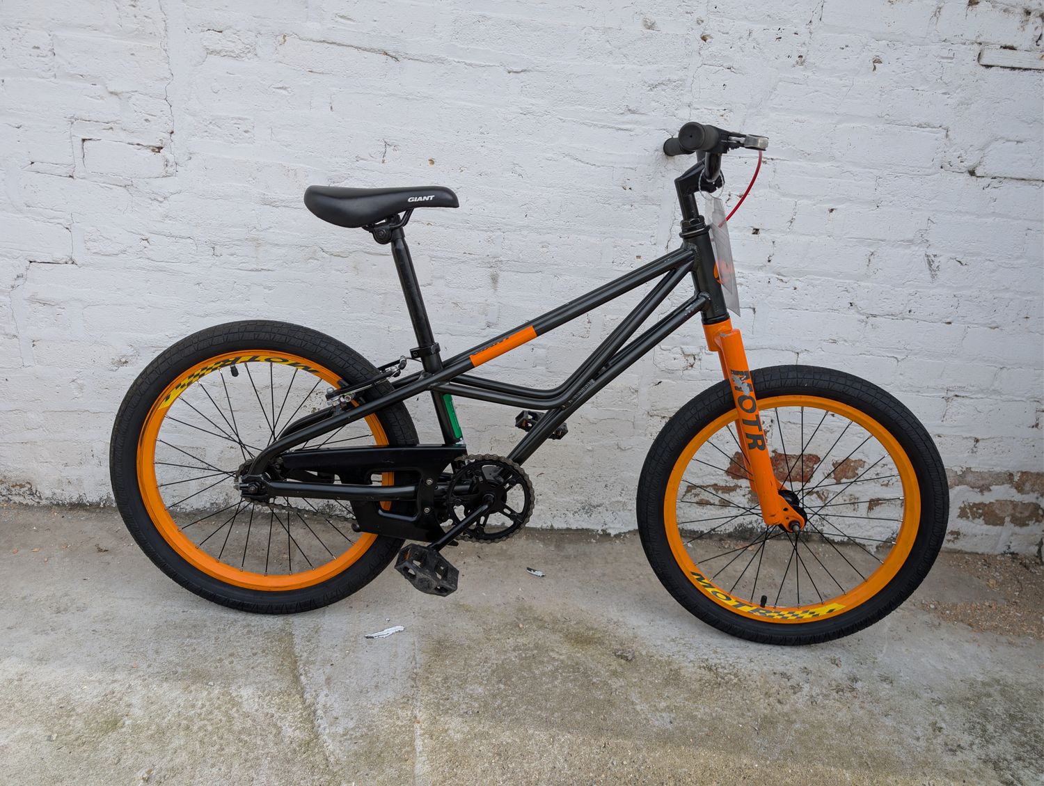 (10734) Giant MOTR (Kids 20", Black)