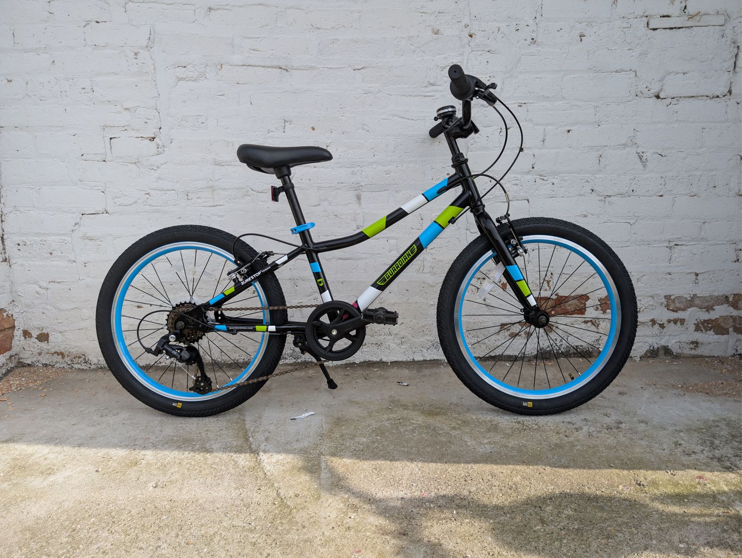 (10740) Guardian 20" (Kids 20", Black)