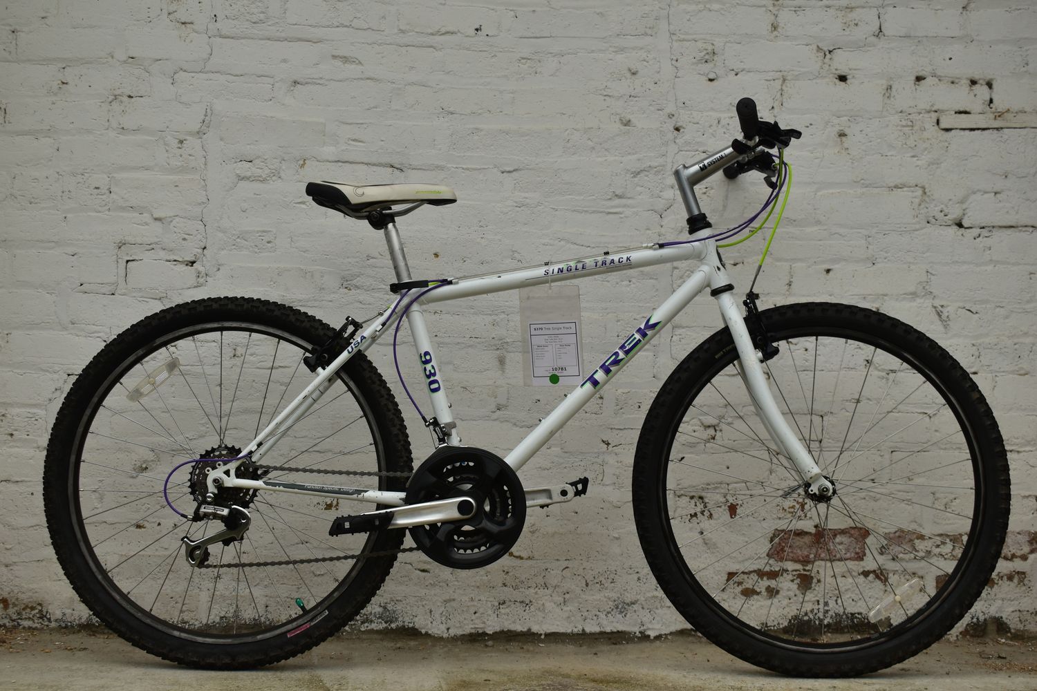 (10781) Trek 930 SingleTrack (S, White)