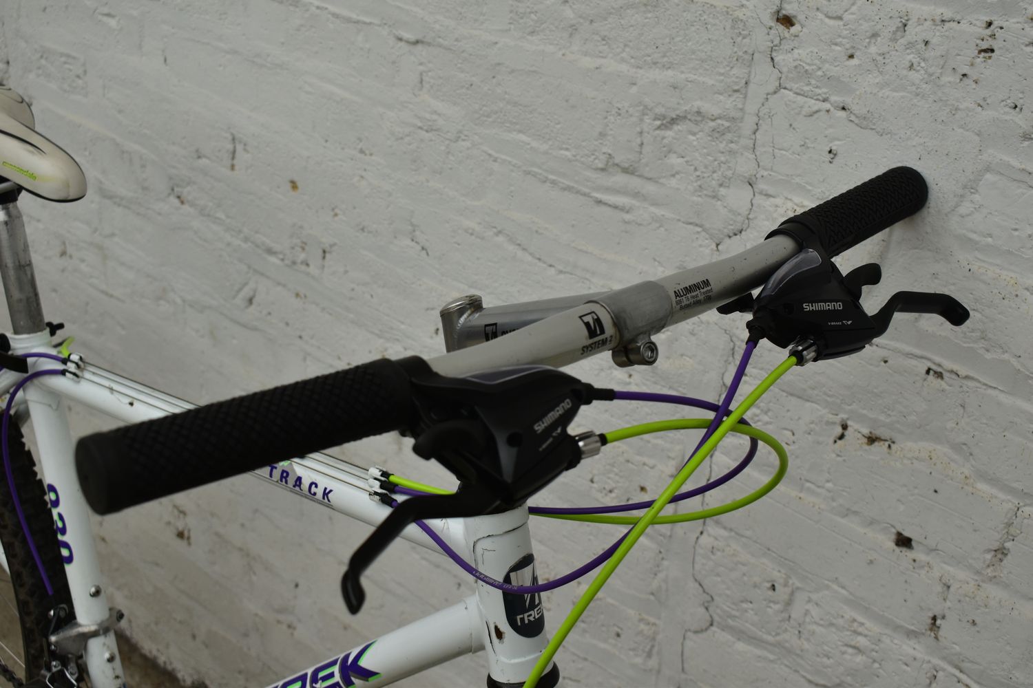 (10781) Trek 930 SingleTrack (S, White)