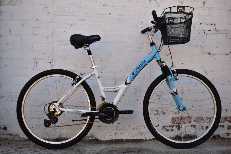 (10842) Columbia Northway (S, Blue/White)