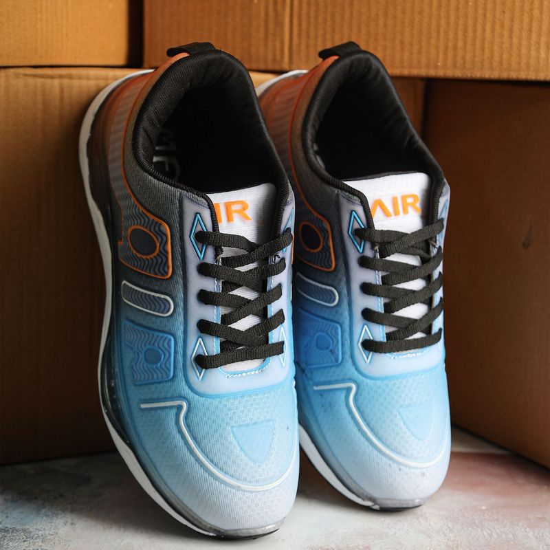 Sport shoes