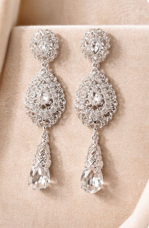 BOUCLES D'OREILLE EN ARGENT