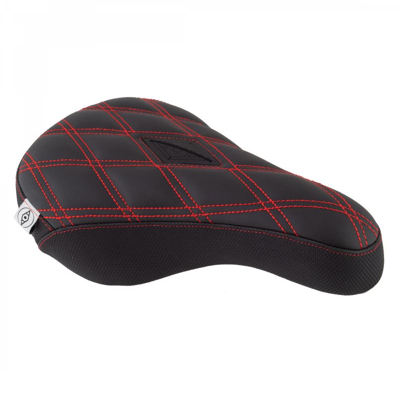 Alienation Gripper Pivotal Seat