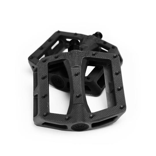 Cult Dak Pedal, COLOUR: Black