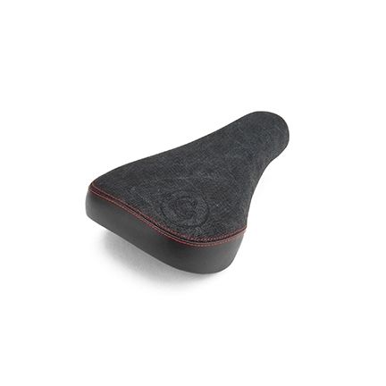 Cinema Waxed Stealth Seat, COLOUR: Black