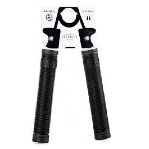 Macneil X Defgrip Grips, COLOUR: Black