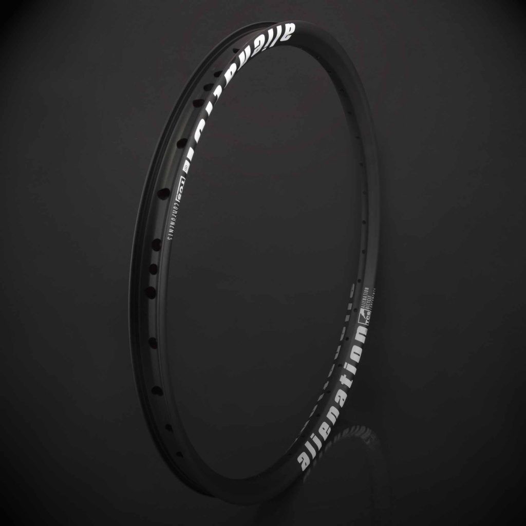 Alienation Mischief Rim, COLOUR: Black, SIZE: 20