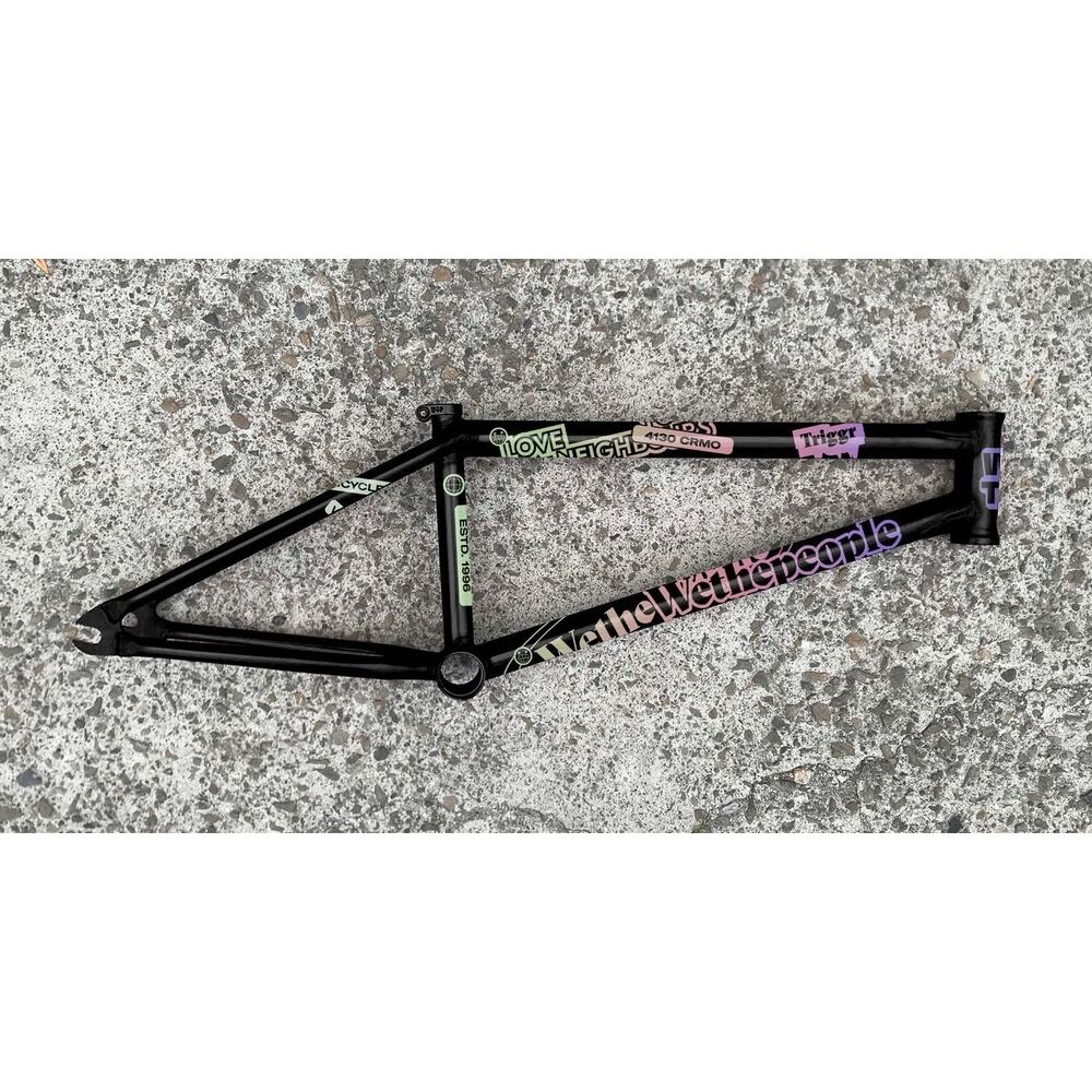 We The People Trigger Frame, COLOUR: Black, SIZE: 21