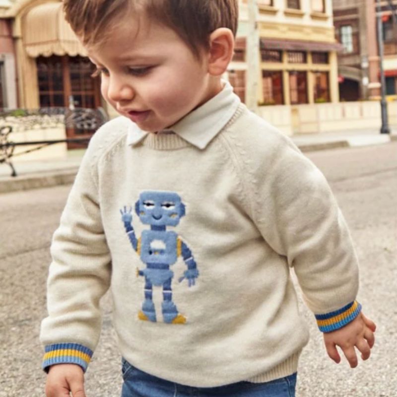 Sweatshirts &amp; Sweaters