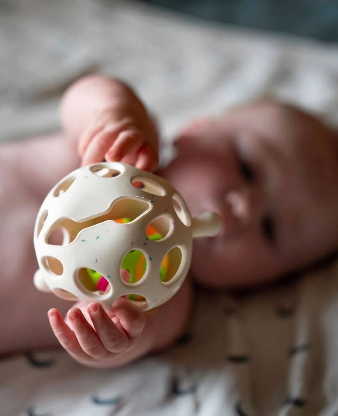 Peaks &amp; Valleys Baby Clucky Chew Buddy Wheat