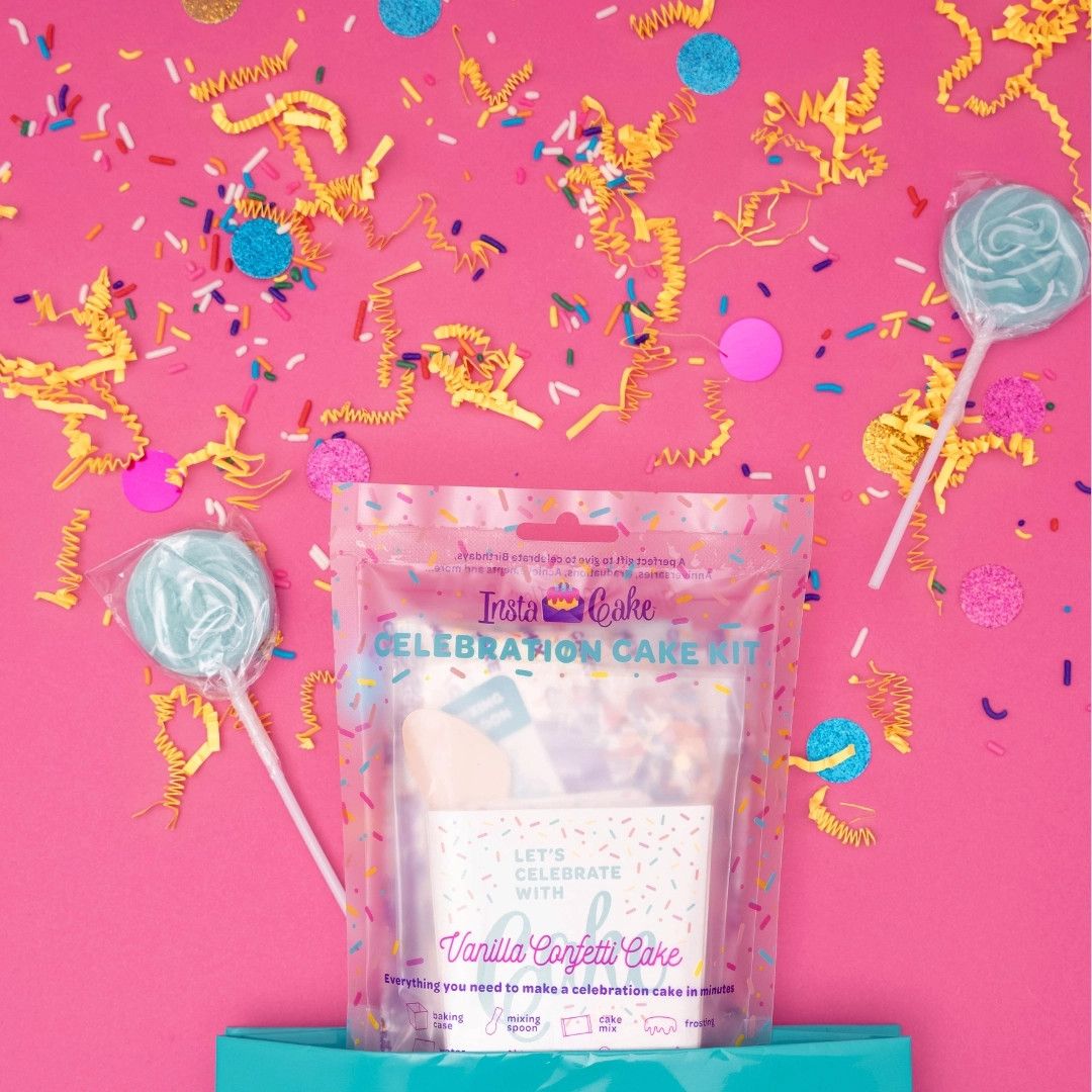 InstaCake Cards Unicorn Birthday Cake Vanilla w/ Unicorn Sprinkles