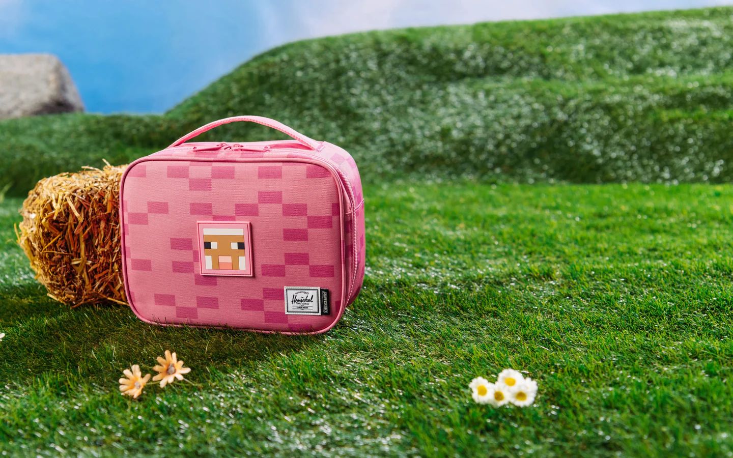 Herschel Pop Quiz Lunch Box Minecraft