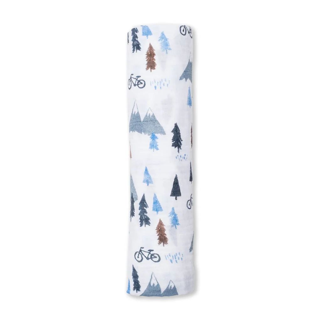 Lulujo Classic Swaddle Mountain Top 47"x 47"