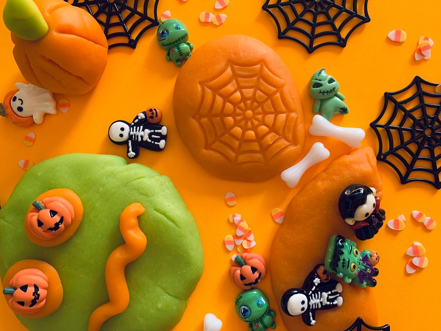 HEY Dough Playdough Halloween