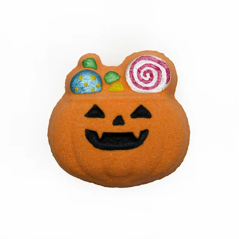 The Bomb Bar Bath Bomb Halloween Pumpkin Treats