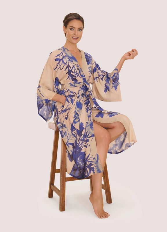 Kimono China  –  Blue Blooms