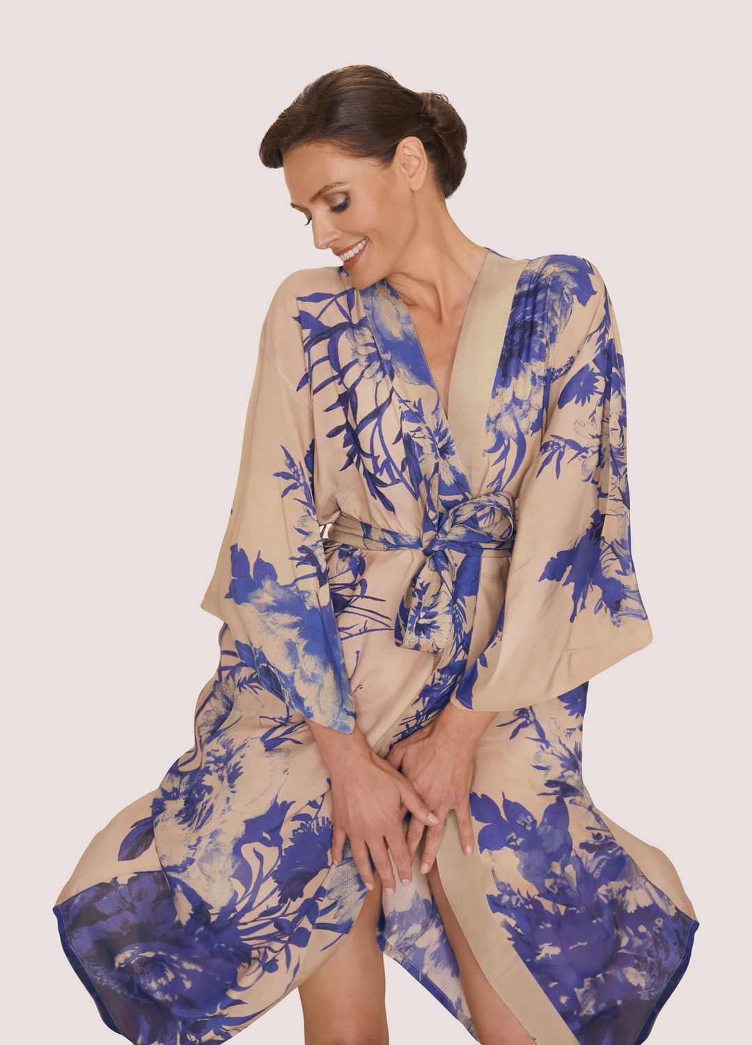 Kimono China  –  Blue Blooms