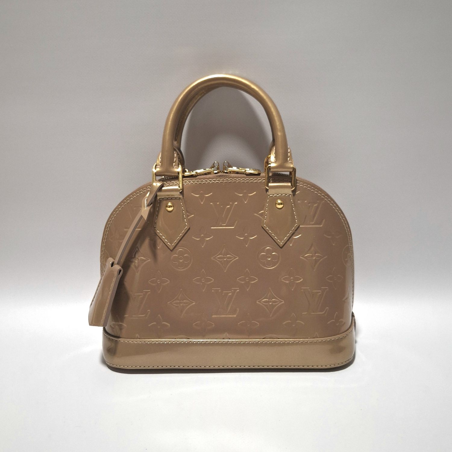 LOUIS VUITTON Alma BB vernis monogram