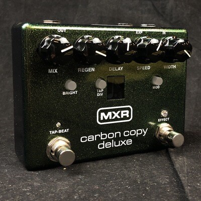 MXR Carbon Copy Deluxe