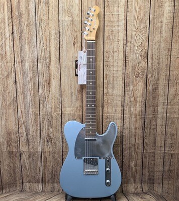 New Chrissie Hynde Telecaster