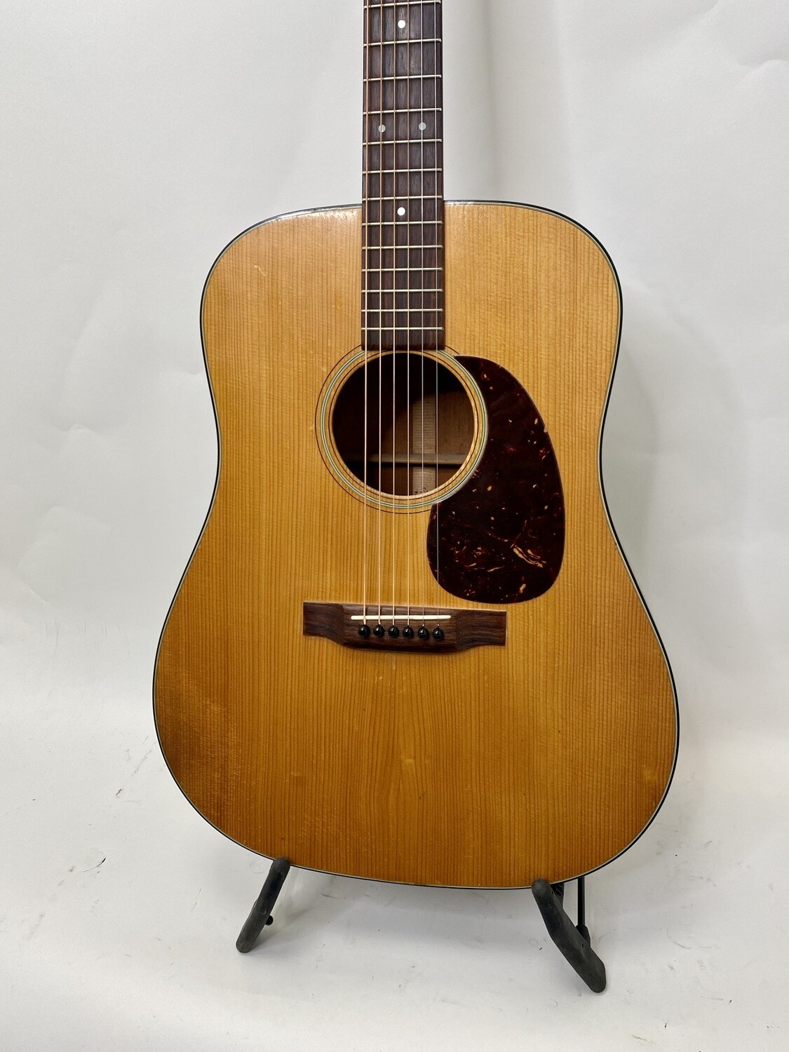 1967 Martin D-18