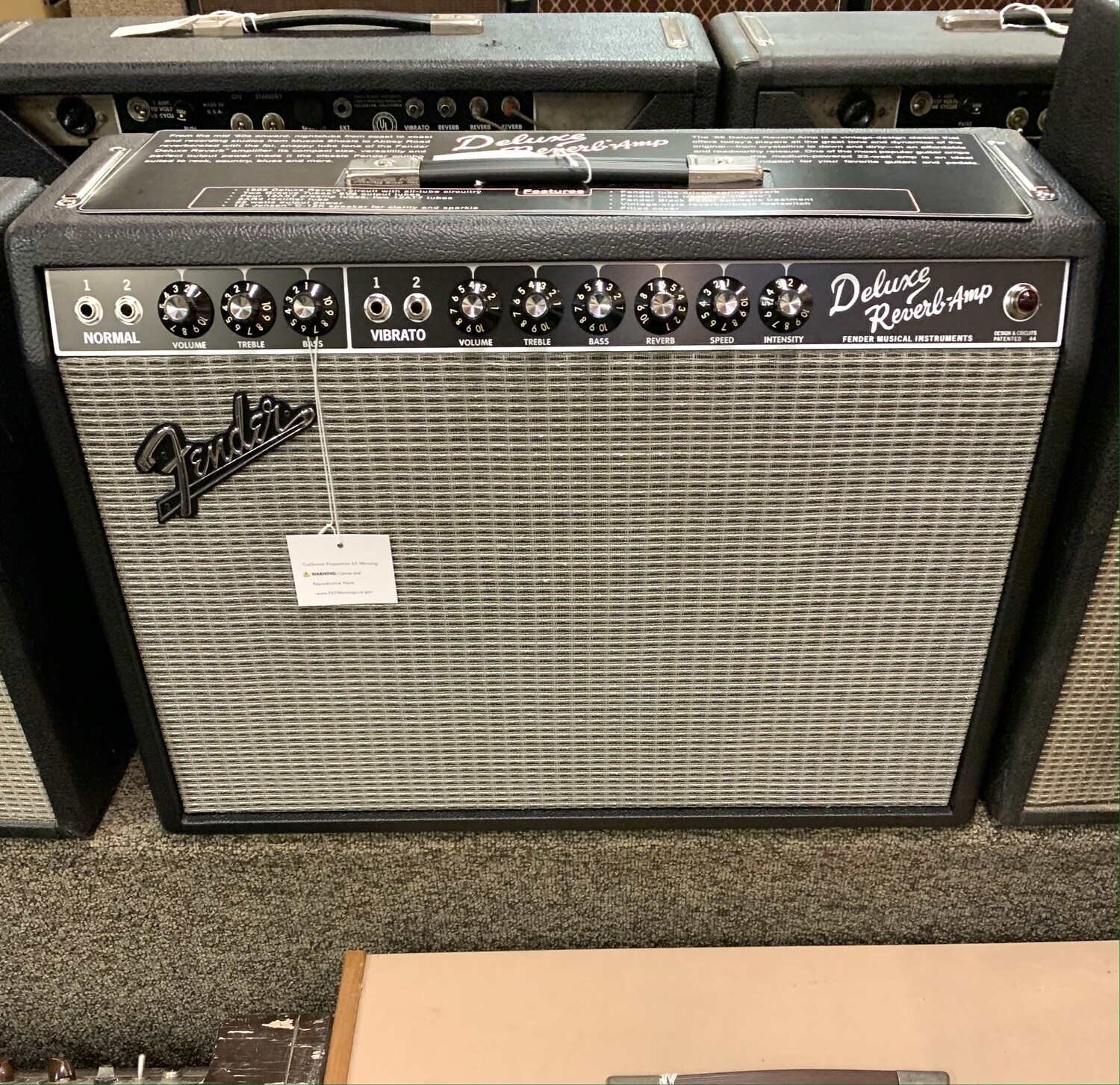 New Fender Deluxe Reverb 65 Reissue