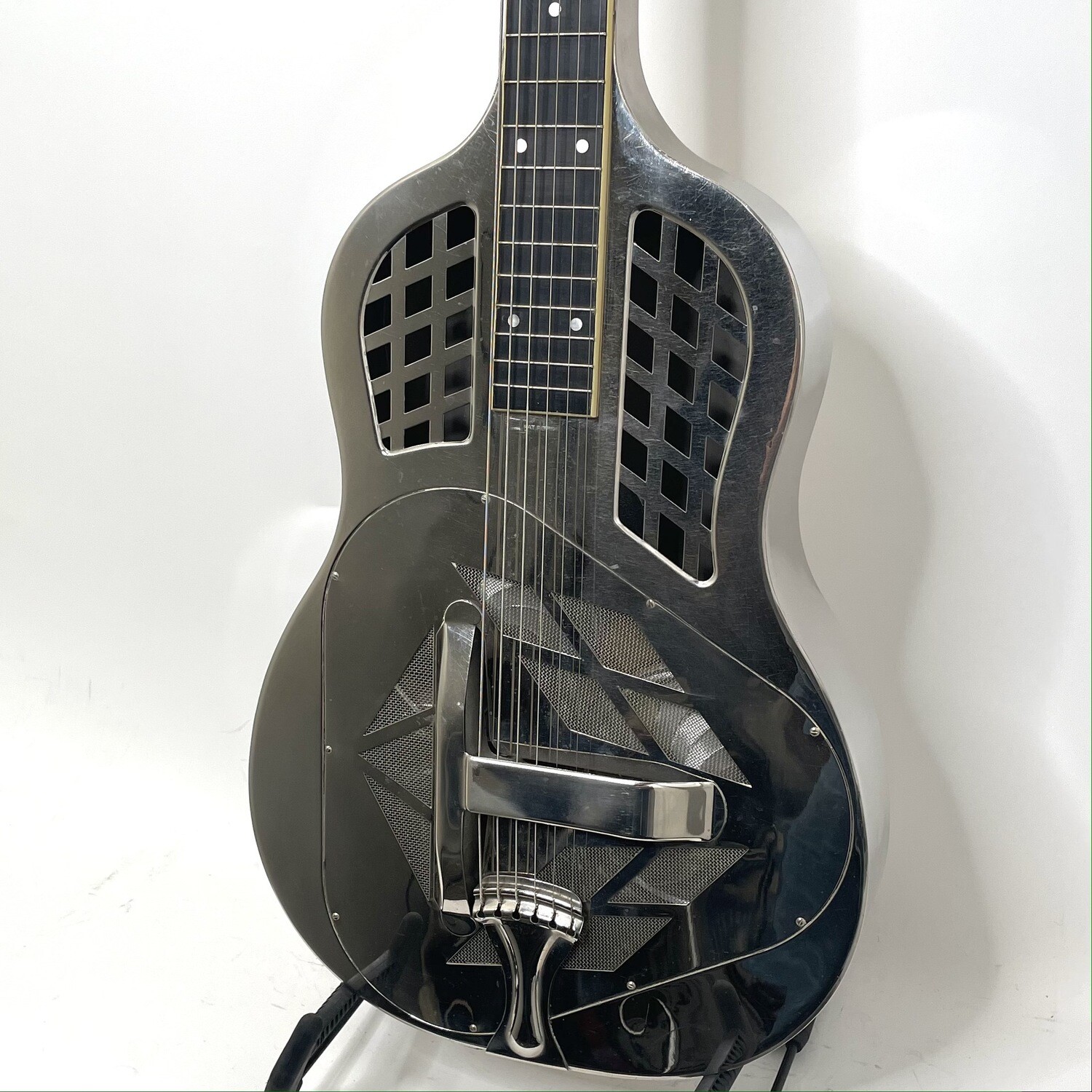 1928 National Style 1 Tricone Square Neck