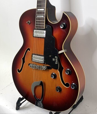 1969 Guild CE-100