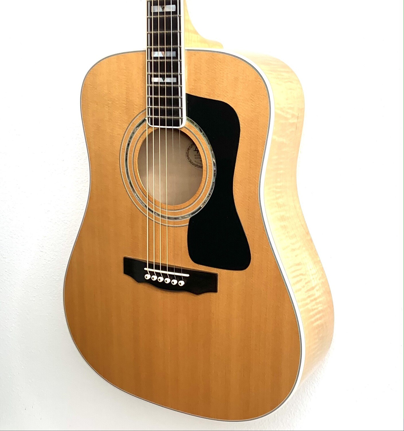 1997 Guild D-60