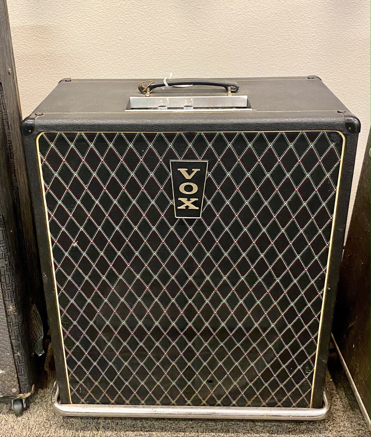 1960&#39;s Vox Kensington Bass Amp