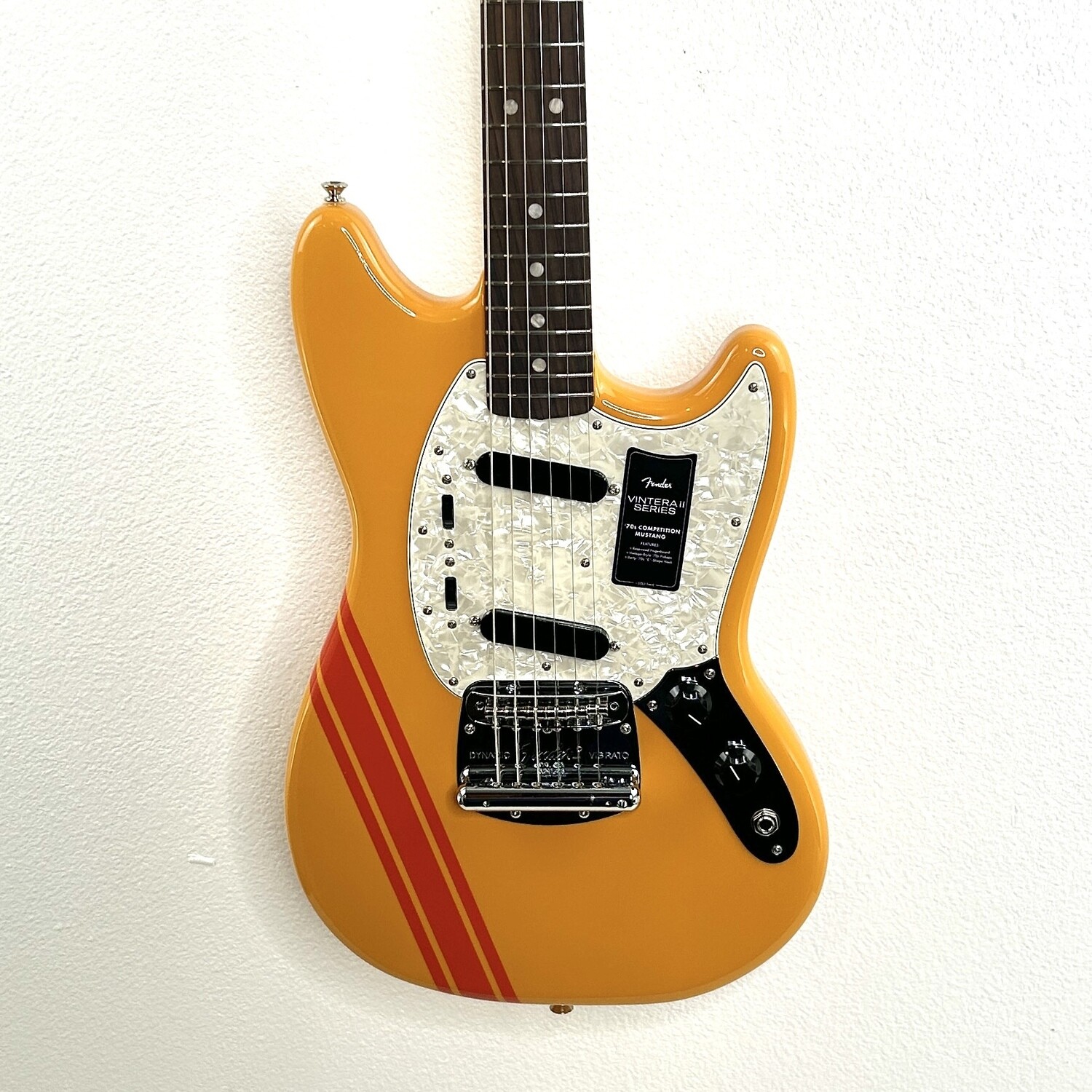 New Fender Vintera II 70&#39;s Competition Mustang